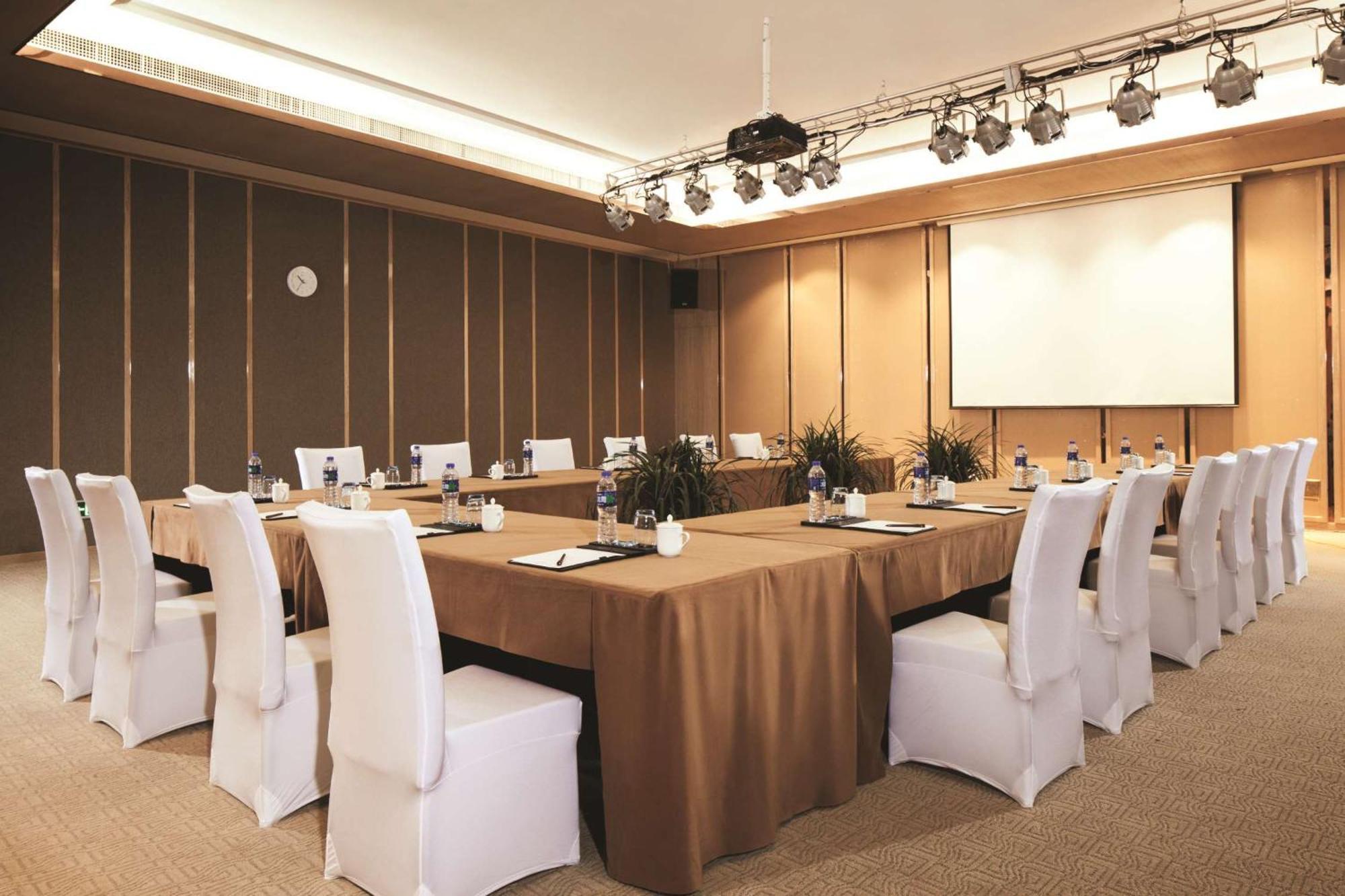 Doubletree By Hilton Anhui Hotell Suzhou  Exteriör bild
