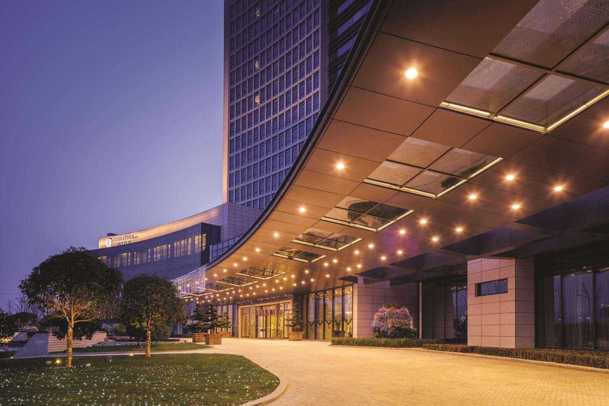 Doubletree By Hilton Anhui Hotell Suzhou  Exteriör bild